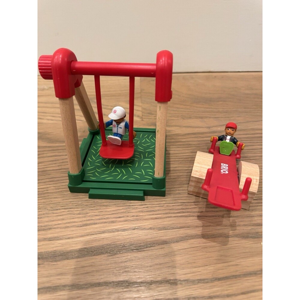 BRIO 33948 Village Playground Complete Swing Seesaw 2 Figures Wooden World